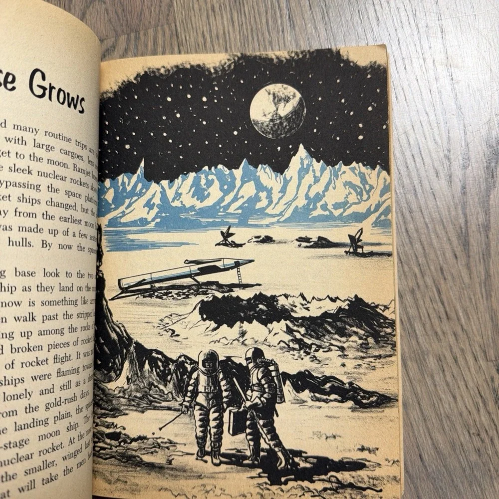 Vintage‎ MOON BASE, Nephew and Chester, Scholastic PB 3RD PRT 1962
